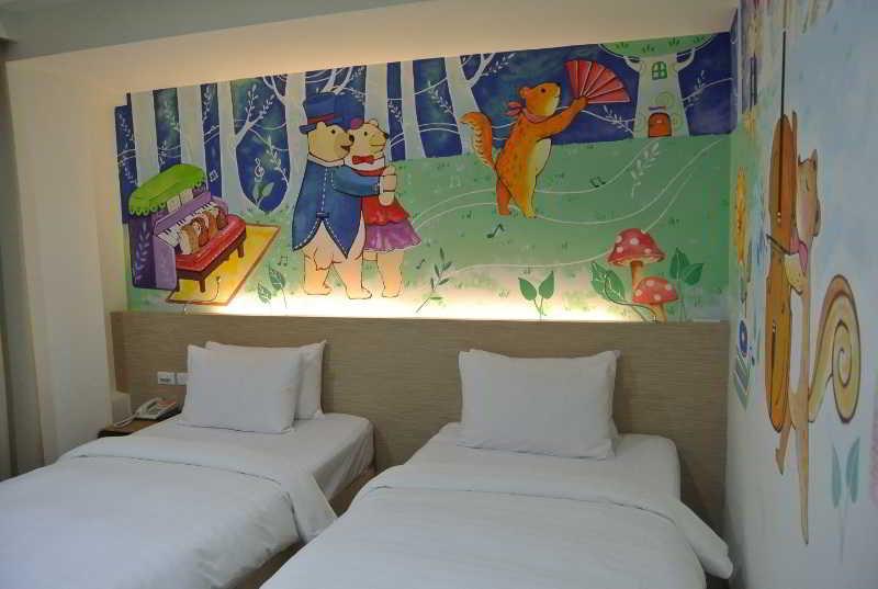 Legend Hotel Kaohsiung Liuhe Екстериор снимка