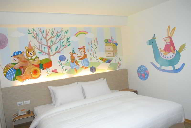 Legend Hotel Kaohsiung Liuhe Екстериор снимка